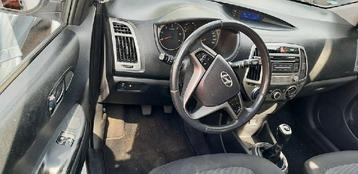 COMBISCHAKELAAR STUUR Hyundai i20 (01-2008/12-2015) beschikbaar voor biedingen
