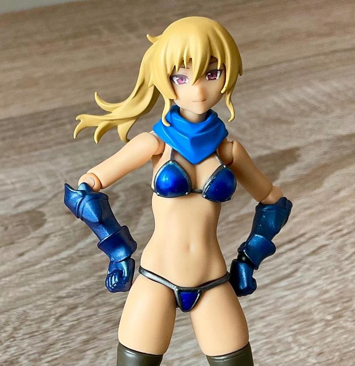 Figurine Figma - Makoto Bikini Armor ver. COMPLET, Collections, Statues & Figurines, Comme neuf, Fantasy, Enlèvement ou Envoi
