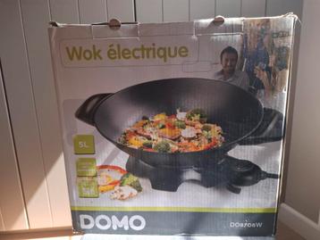 Elektrische Wok Domo DO8708W - zo goed als nieuw, Electroménager, Enlèvement, Comme neuf