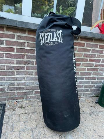 Bokszak Everlast beschikbaar voor biedingen