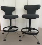 Vitra Pivot Counter Stool - 4 stuks, donkergrijs, Huis en Inrichting, Barkrukken, Ophalen, Kunststof, In hoogte verstelbaar, 60 tot 90 cm
