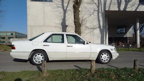 Mercedes W124 250 Multiklepper, Auto's, Mercedes-Benz, Particulier, E-Klasse, ABS, Airbags, Centrale vergrendeling, Elektrische buitenspiegels