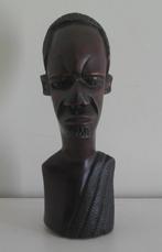 HOMME À TÊTE EN BOIS - 4129, Enlèvement