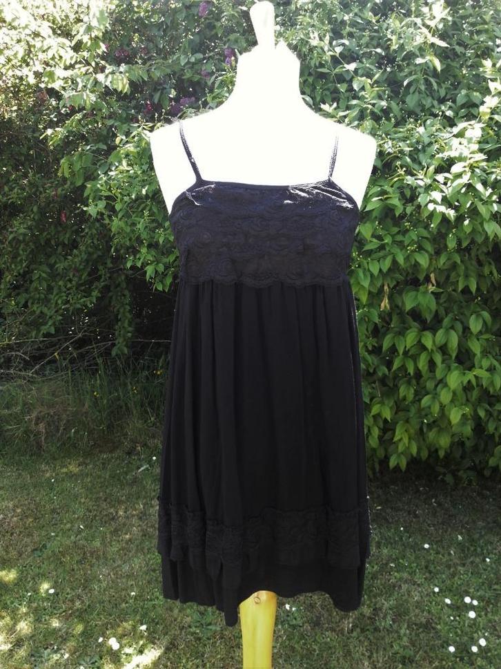 zwart kleedje / bain de soleil volants + kant NIEUW, Kleding | Dames, Jurken, Nieuw, Maat 36 (S), Zwart, Boven de knie, Ophalen of Verzenden