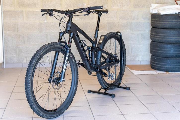 VTT Trek Top Fuel 9.8 XT Gen 3 2022 - Taille M, Fietsen en Brommers, Fietsen | Mountainbikes en ATB, Gebruikt, Heren, Trek, 49 tot 53 cm