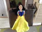 Disney Sneeuwwitje pop (38 cm), Ophalen of Verzenden, Zo goed als nieuw, Barbie