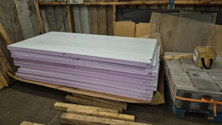 10 panneaux sandwich Vert kaki (Ral 7003) NEUFS, Doe-het-zelf en Bouw, Platen en Panelen, Nieuw, Overige materialen, 50 tot 100 mm