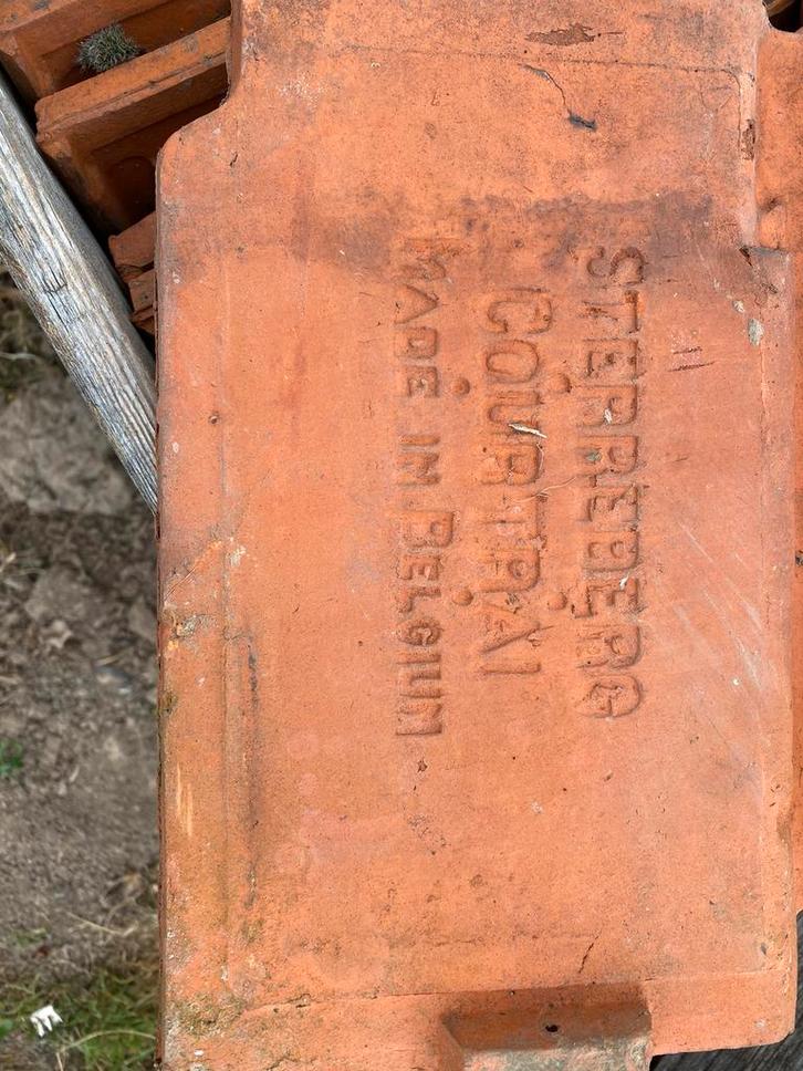 Pannen Sterreberg Coutrai, Doe-het-zelf en Bouw, Dakpannen en Dakbedekking, Zo goed als nieuw, Ophalen
