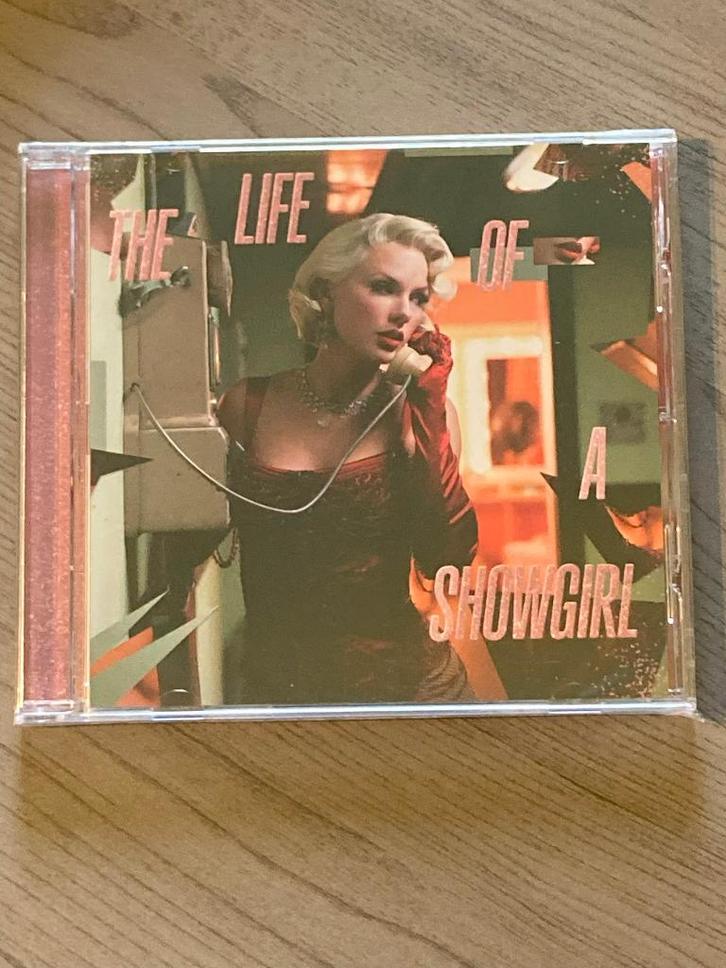 Taylor Swift - The Life of A showgirl - Accoustic version, Cd's en Dvd's, Cd's | Pop, Nieuw in verpakking, 2000 tot heden, Ophalen of Verzenden