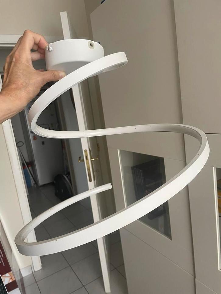 Nieuwe witte LED plafondlamp, Huis en Inrichting, Lampen | Plafondlampen, Zo goed als nieuw, Ophalen