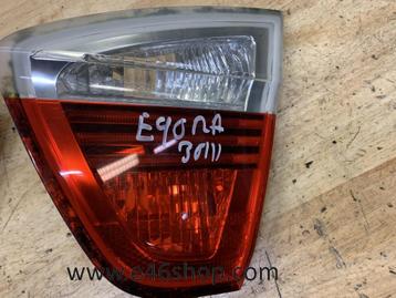 ACHTERLICHT BMW E90 IN KLEP RECHTS OE 6937460 disponible aux enchères