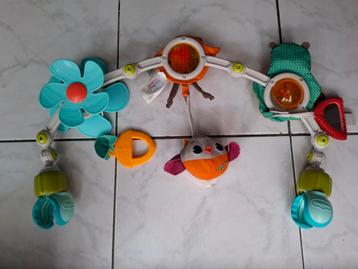 Speelboog Tiny Love beschikbaar voor biedingen