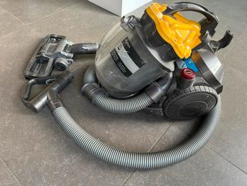 Dyson DC29, Aspirateur, Réservoir, Enlèvement, Utilisé