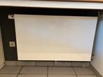 Vlakke plaat radiator met 8 aansluitingen. H600 B1000 T22, Ophalen, Zo goed als nieuw, Radiator