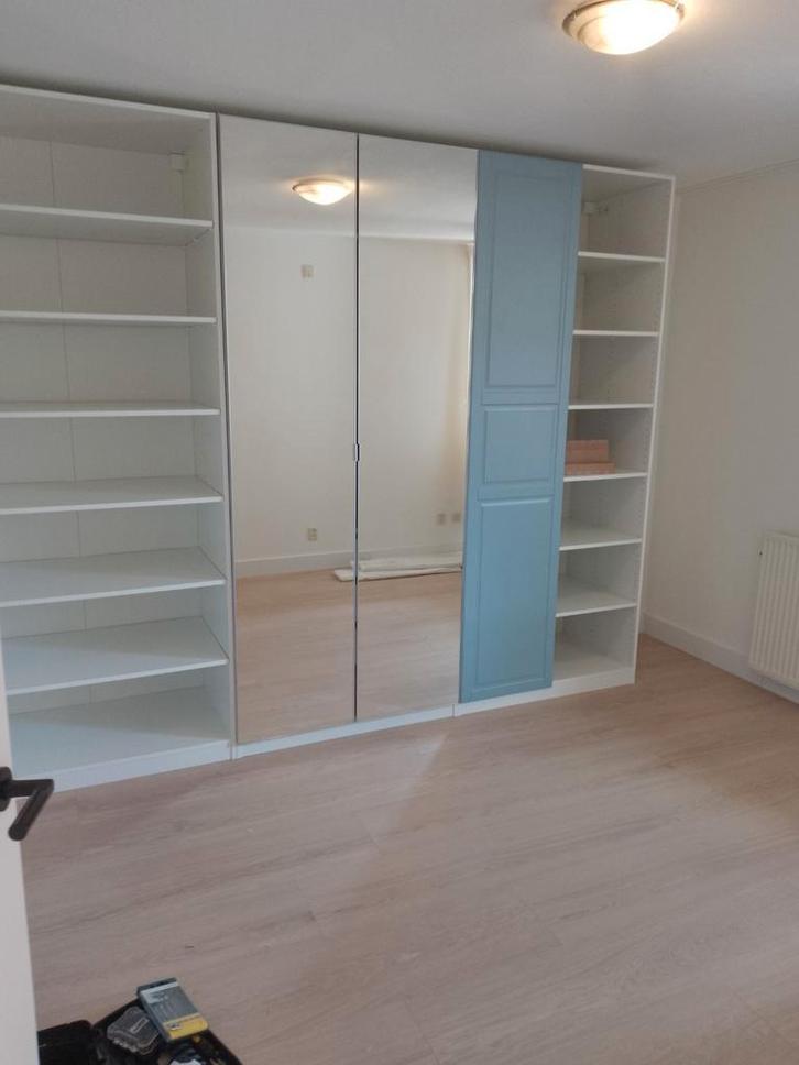 IKEA PAX MALM EN BESTA MONTAGE V.A.50, Huis en Inrichting, Kasten | Lockerkasten, Zo goed als nieuw, Ophalen of Verzenden