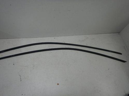 VW ID4 Daklijsten Links/rechts LB7R 11A853701C, Auto diversen, Dakdragers, Gebruikt, Ophalen of Verzenden