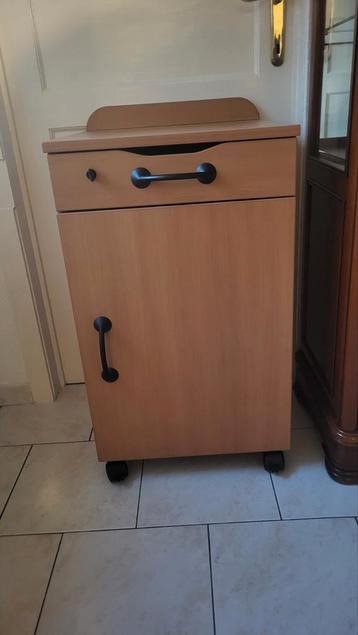 Meuble avec mini frigo, Elektronische apparatuur