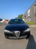 Alfa Romeo 147 1.6 essence Airco, Auto's, Zwart, 5 deurs, Particulier, Elektrische ramen