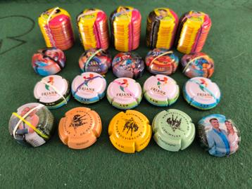 Lot 3 van 130 Belgische capsules een een spot prijsje  beschikbaar voor biedingen