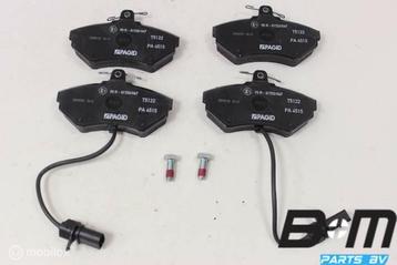 Set remblokken voorzijde Passat en Audi a4 8E0698151B beschikbaar voor biedingen