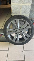 Jante mercedes cla 18 pouce hiver, Auto-onderdelen, Banden en Velgen, Ophalen, 18 inch, Gebruikt, Banden en Velgen