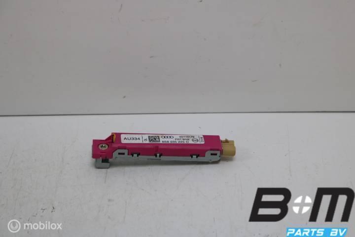 Antenneversterker Audi TT 8S 8S8035225D, Auto diversen, Autoradio's, Gebruikt
