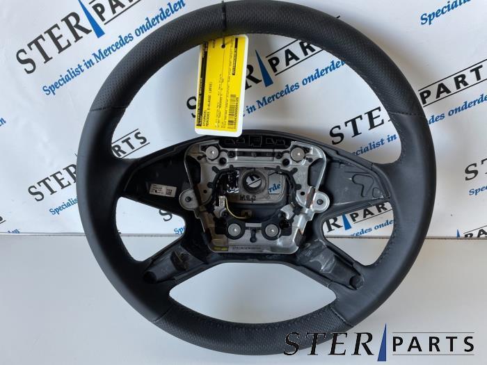 Volant d'un Mercedes E-Klasse, Autos : Pièces & Accessoires, Commande, Mercedes-Benz, Neuf, 12 mois de garantie, Enlèvement ou Envoi