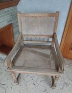 Gratis vintage kast en stoel, Diversen, Ophalen, Gebruikt