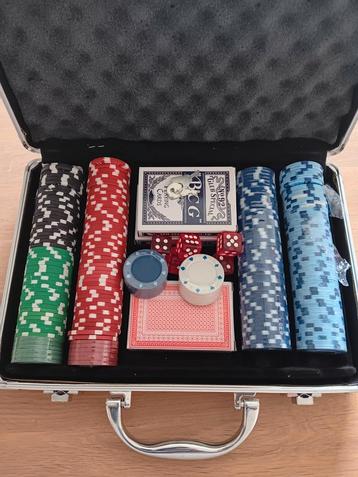 Nieuwe pokerset in verpakking disponible aux enchères