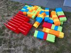 Grote bouwblokken 125 stuks voor binnen of buiten te spelen, Kinderen en Baby's, Speelgoed | Bouwstenen, Ophalen, Zo goed als nieuw