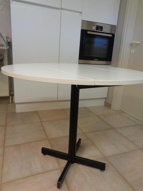 Mooie als nieuwe opplooibare keukentafel (doormeter 90 cm), Huis en Inrichting, Tafels | Eettafels, Ophalen