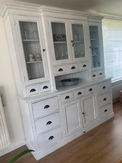 Mooie landelijke witte buffetkast, Huis en Inrichting, Kasten | Buffetkasten, Zo goed als nieuw, Ophalen
