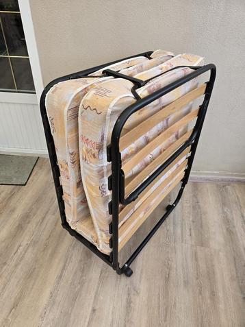Lit pliable 1 personne  beschikbaar voor biedingen