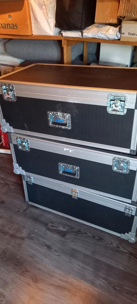 Flightcase /trolley, Muziek en Instrumenten, Behuizingen en Koffers, Zo goed als nieuw, Overige instrumenten, Flightcase, Ophalen