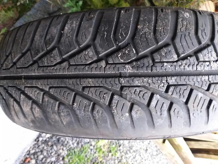 jantes et pneus, Autos : Pièces & Accessoires, Pneus & Jantes, Pneus et Jantes, Pneus hiver, 15 pouces, 175 mm, Véhicule de tourisme