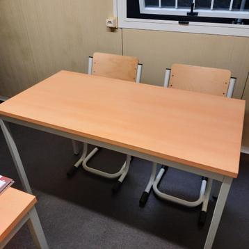 meubilair beschikbaar voor biedingen