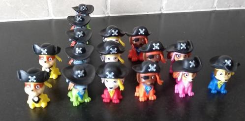 Paw patrol piraten poppetjes of figuurtjes 16 stuks, Verzamelen, Poppetjes en Figuurtjes, Zo goed als nieuw, Ophalen of Verzenden