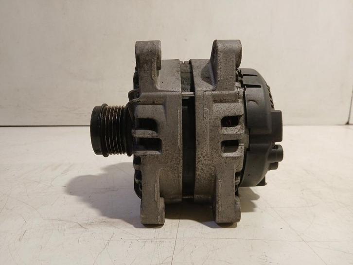 Dynamo Peugeot Partner, Auto-onderdelen, Motor en Toebehoren, Citroën, Overige automerken, Peugeot, Gebruikt, Herkomst onderdeel bekend