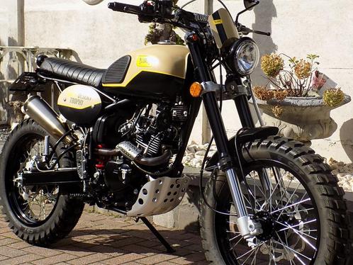 Bluroc Bullit HERO 125 cc scrambler , Motoren, Motoren | Overige merken, Bedrijf, Overig, 11 kW of minder, 1 cilinder, Ophalen