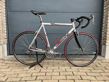 Diamant Rubino Racing Series racefiets beschikbaar voor biedingen