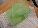 TUPPERWARES, Ophalen, Zo goed als nieuw, Paars, Bus of Trommel