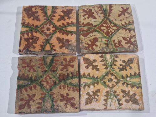 4 radertegels , vloertegel 18 de eeuw . 12 x 12 x1,5 cm, Antiek en Kunst, Antiek | Wandborden en Tegels, Ophalen of Verzenden