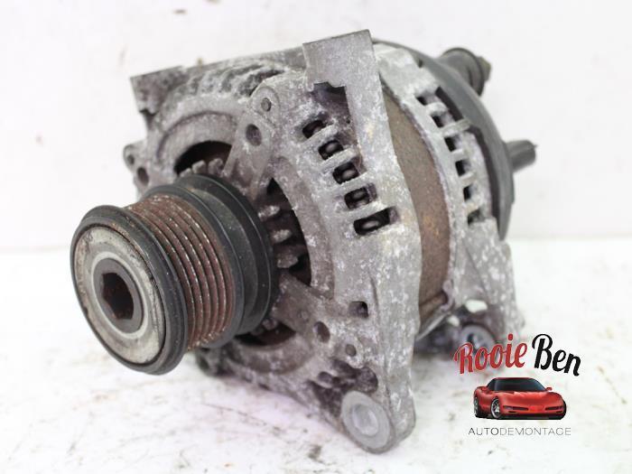 Dynamo van een Chrysler Voyager, Auto-onderdelen, Motor en Toebehoren, Chrysler, Gebruikt, 3 maanden garantie, Ophalen of Verzenden