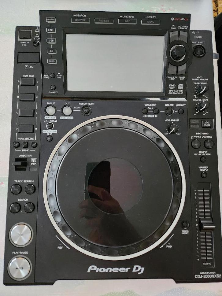 Pioneer DJ set 2 x CDJ 2000 NXS 2 + DJM 900 NXS 2., Musique & Instruments, DJ sets & Platines, Comme neuf, DJ-Set, Pioneer, Enlèvement