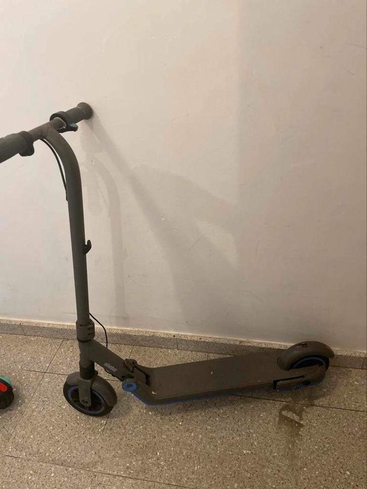 Te koop defecte elektrische step voor onderdelen, Fietsen en Brommers, Steps, Gebruikt, Ophalen