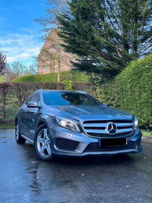 Mercedes-Benz GLA 200d 4MATIC PACK AMG, Auto's, Mercedes-Benz, Particulier, GLA, 4x4, ABS, Achteruitrijcamera, Airbags, Airconditioning