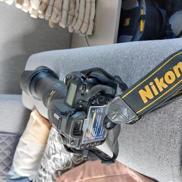 D90 met nikon 18-200mm VR zoomlens  beschikbaar voor biedingen