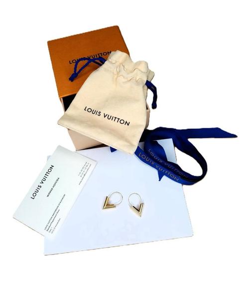 Louis Vuitton oorbellen essential v hoops, Handtassen en Accessoires, Oorbellen, Zo goed als nieuw, Hangers, Overige materialen