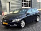 Volvo V60 1.6 T3, cruise control, navigatie, trekhaak, Voorwielaandrijving, Gebruikt, 110 kW, 4 cilinders
