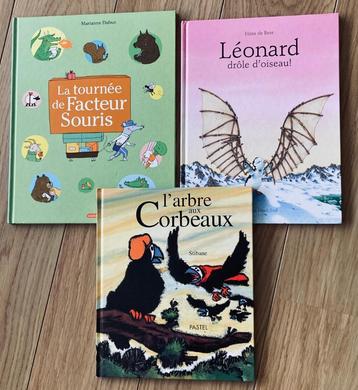 3 livres superbes à partir de 4 ans beschikbaar voor biedingen